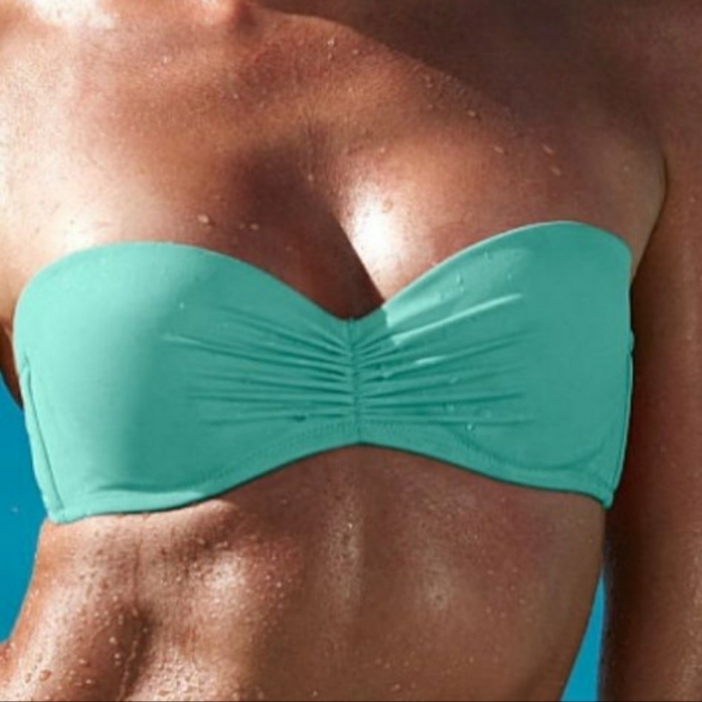 Victoria's Secret Ruched Bikini Twp Piece Swimsuit